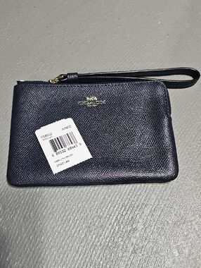 Coach 58032 Crossgrain Leather Corner Zip Wristlet IMMD Midnight Blue Gold NWT